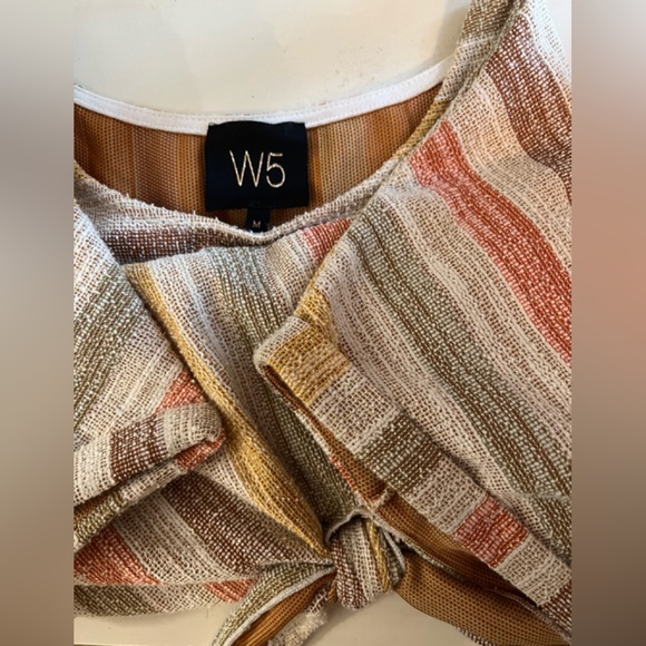 W5 tie front neutral colors super cute top size M - Picture 6 of 7